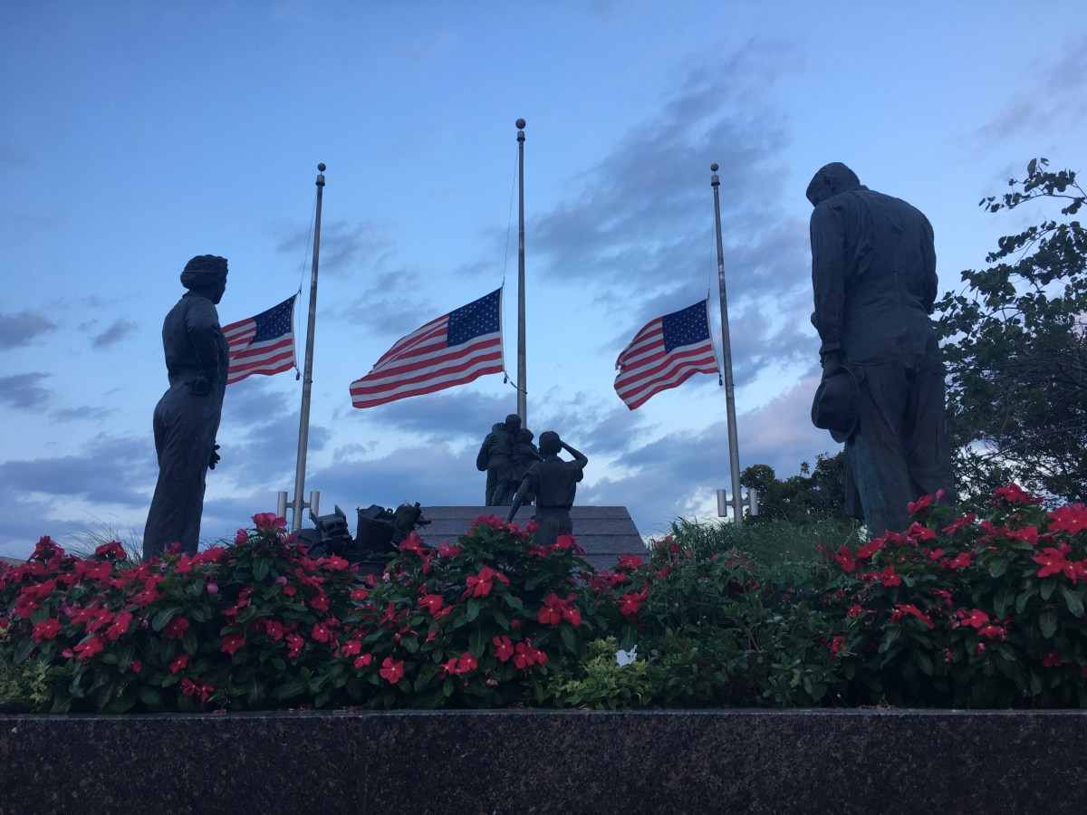 Stories Frozen in&nbsp;Statues